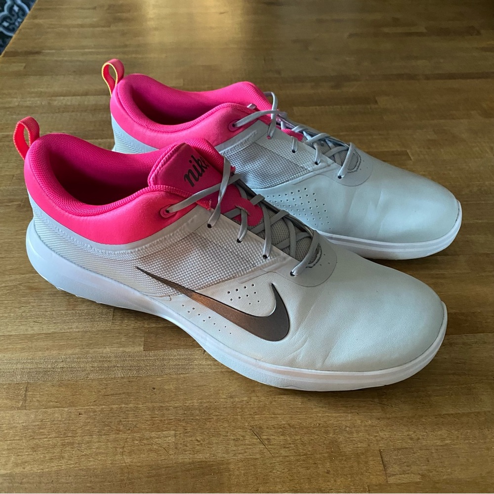 Nike Women's Golf White and Pink shoes 10